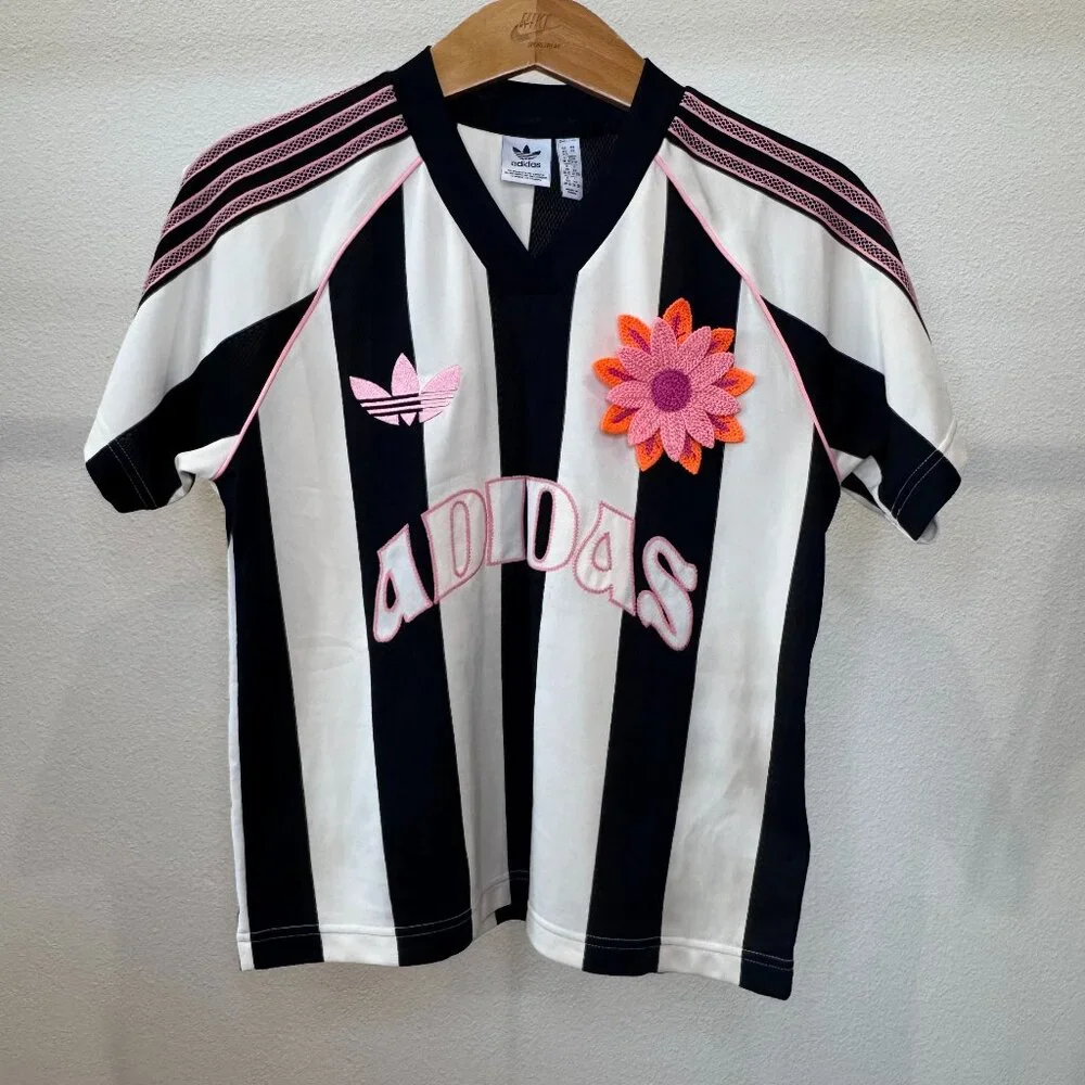Adidas Originals Summer Glow Jersey XS | Wonder White Black Crochet Flower Badge - Picture 2 of 16